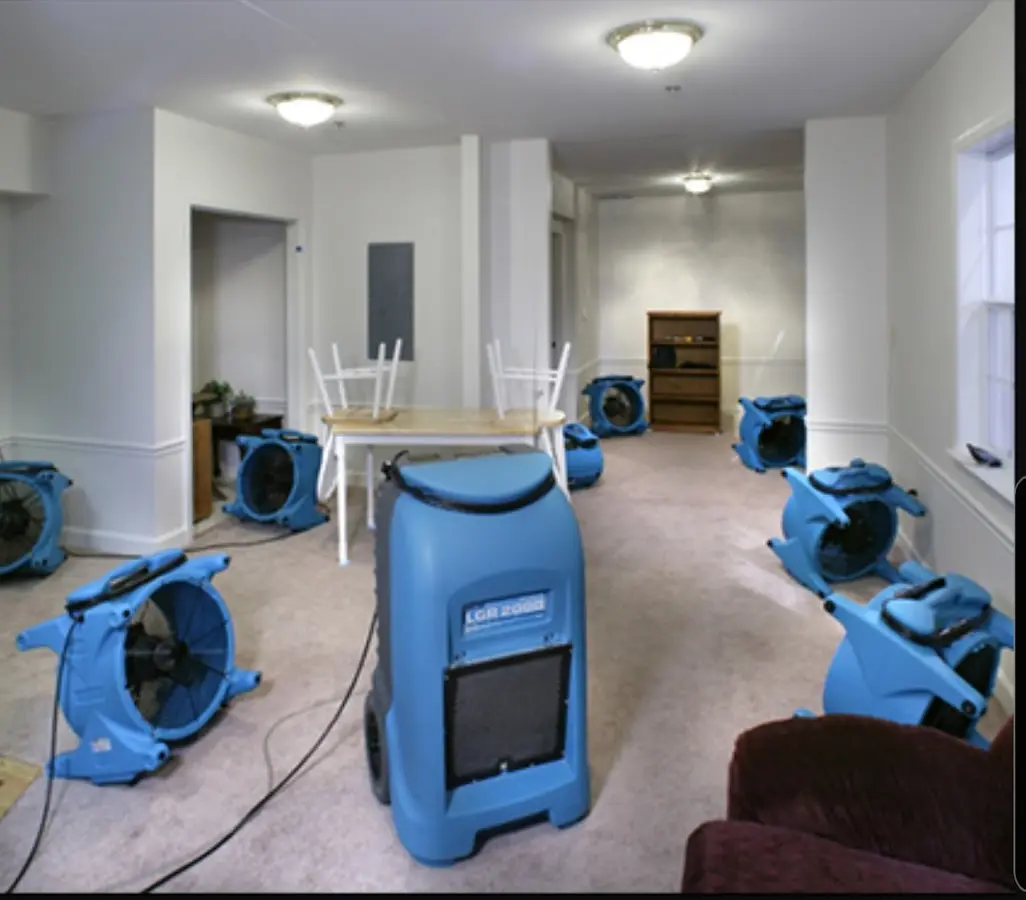 Air movers and dehumidifier setup for Water Extraction & Removal in Phillipsburg